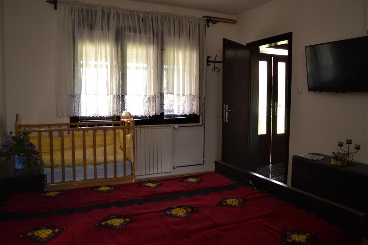 Apartament Suricka Bajka Loznica Zewnętrze zdjęcie